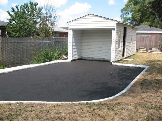 Outdoor car storage on a private driveway, Keele and Sheppard (2)