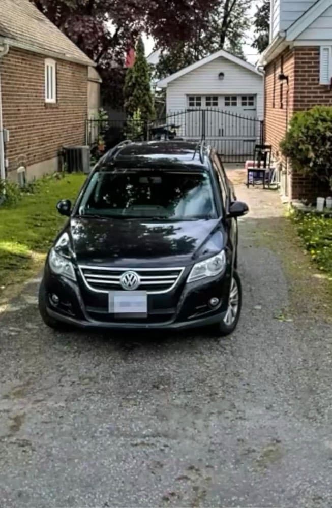 Spacious Private Driveway Parking in North York for Rent