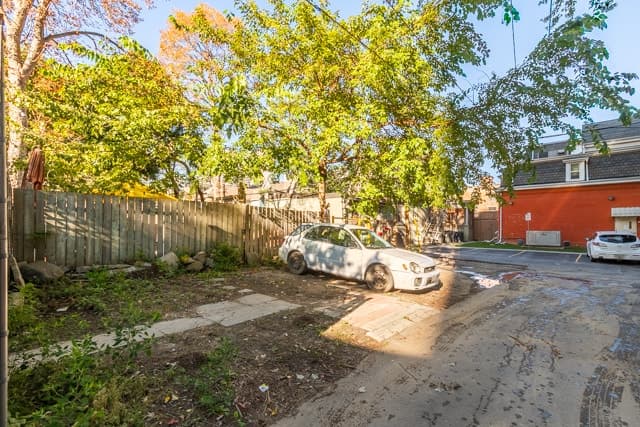 Private lot parking spot near Homewood Ave, Toronto