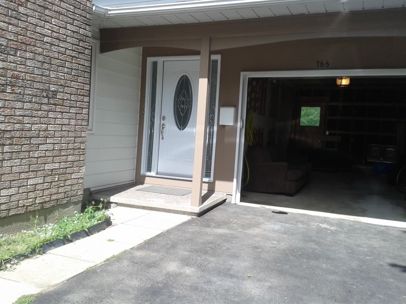 Outdoor parking and storage space near Algonquin College