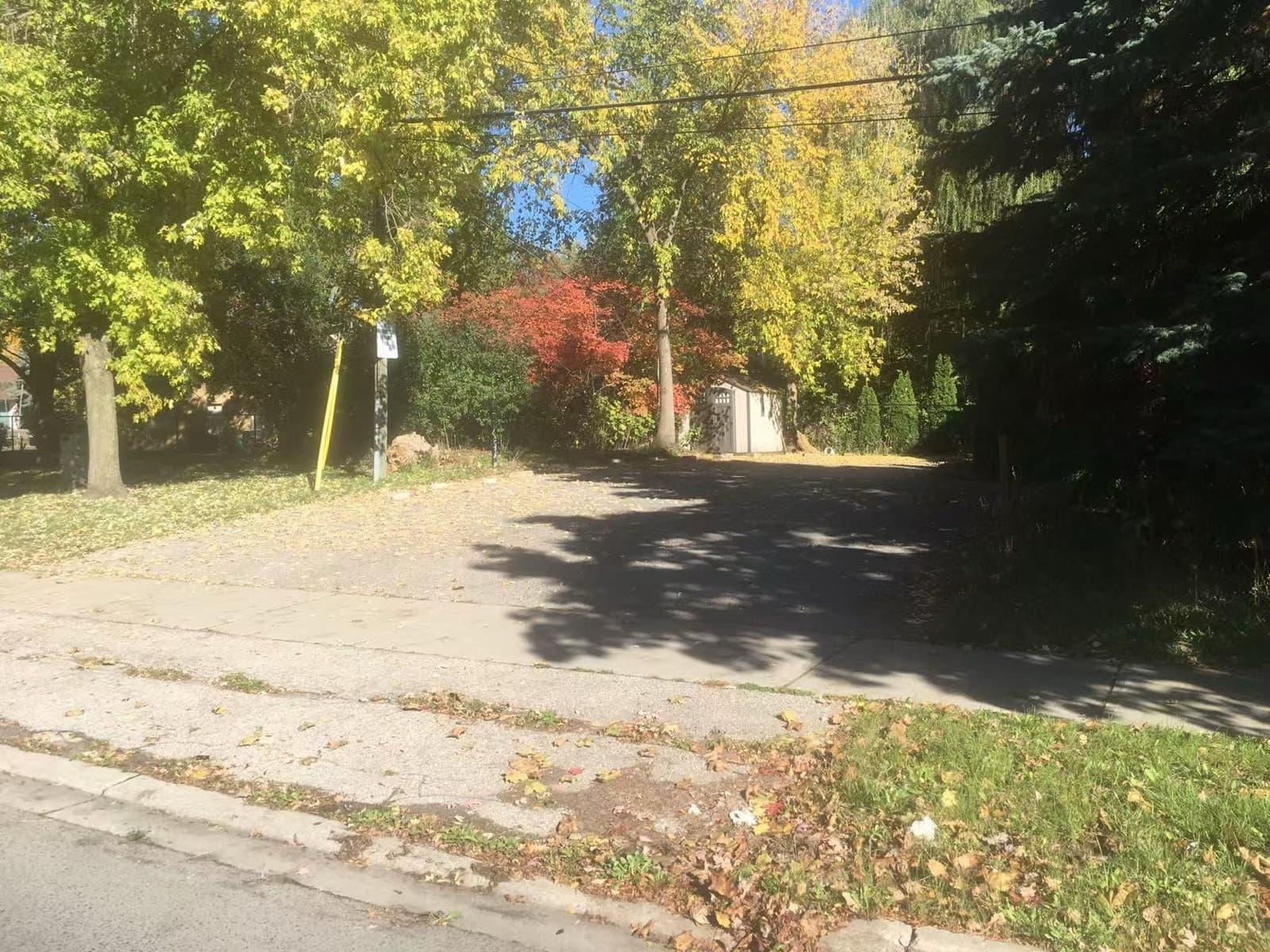 Monthly parking spot near North York Centre station