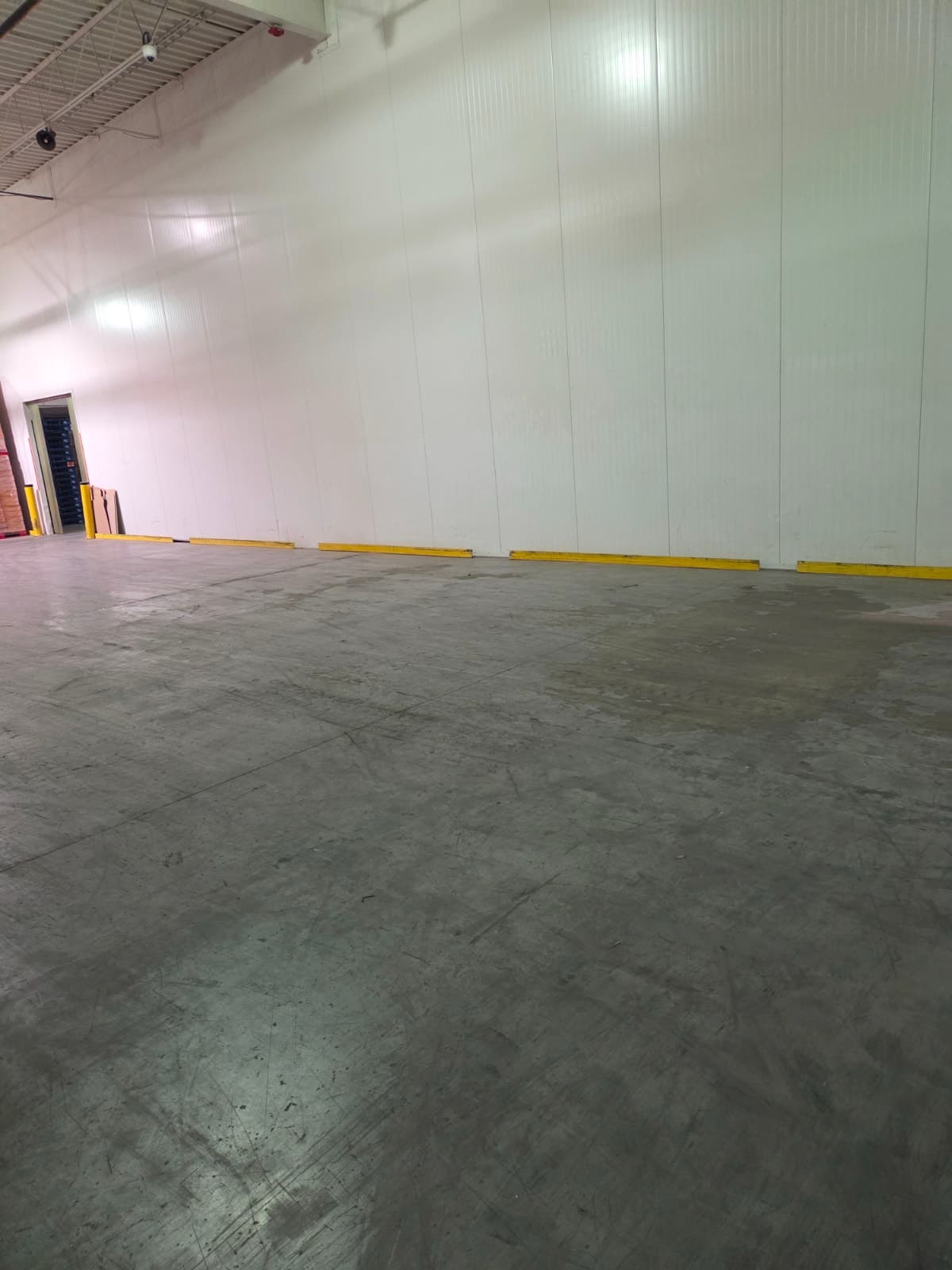 Shared warehouse storage space with dock access