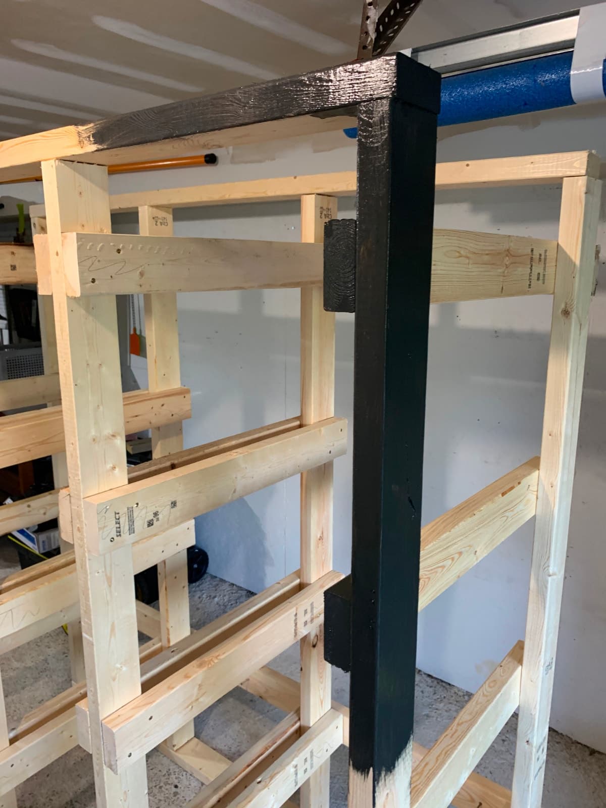 Tote storage space in garage-based unit