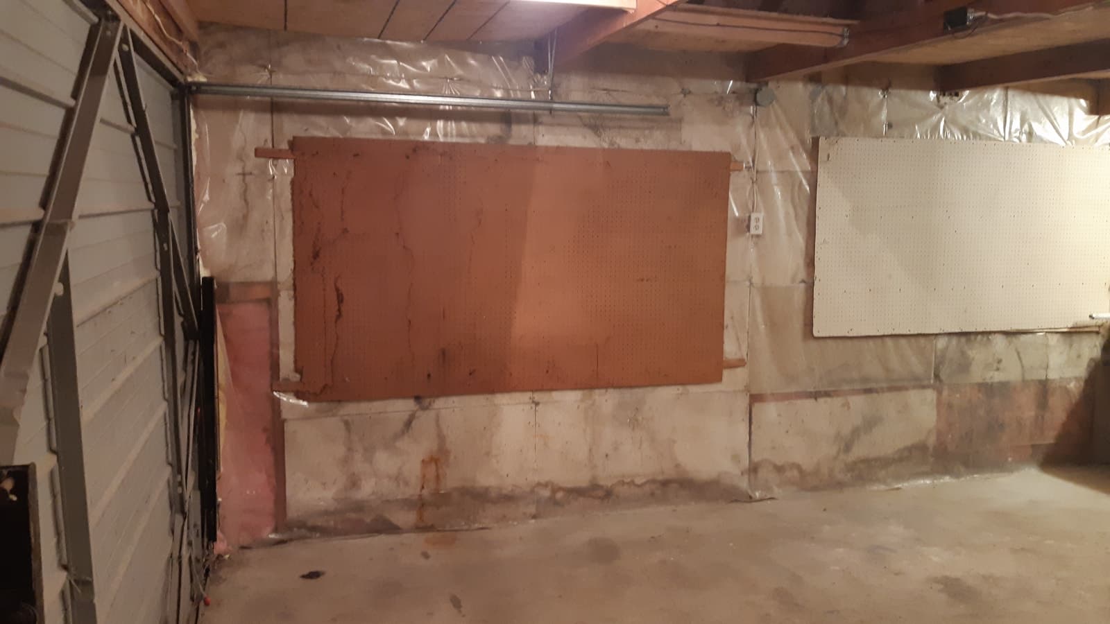 1.5 Car Garage for Storage in London (SOHO)
