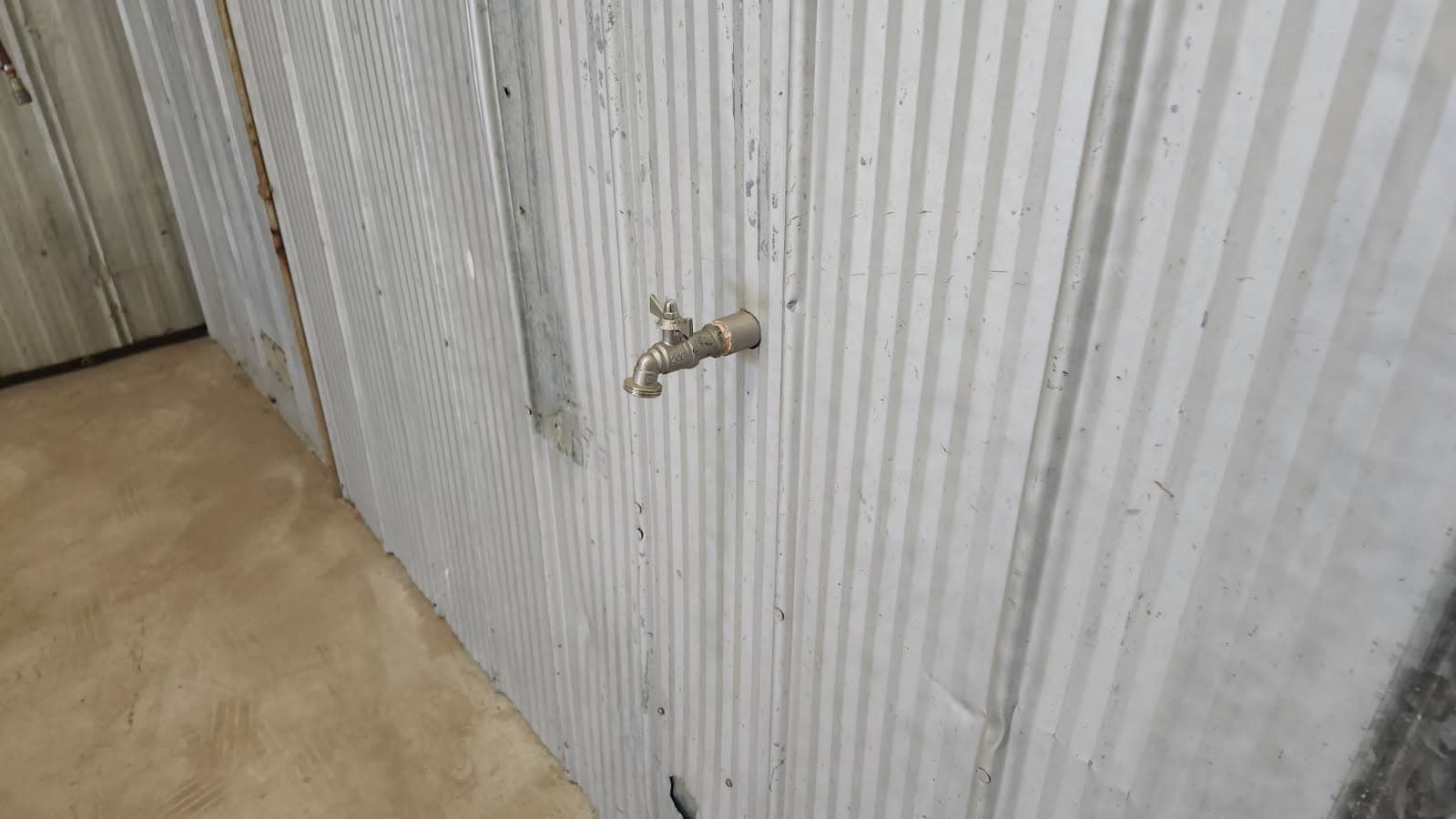 Shop space for workshop and storage near Tillsonburg