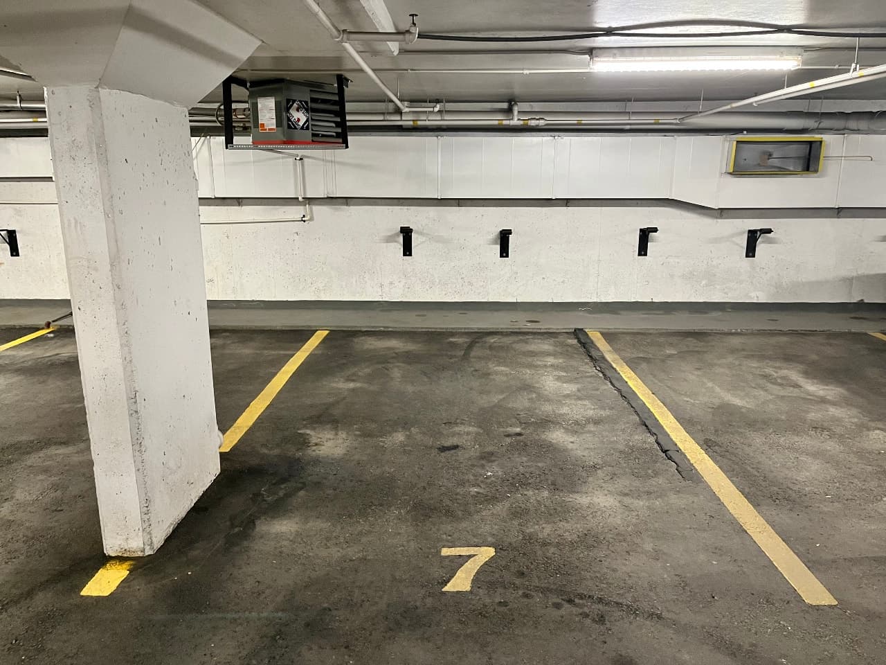 Heated indoor parking spot for vehicle storage in Ottawa