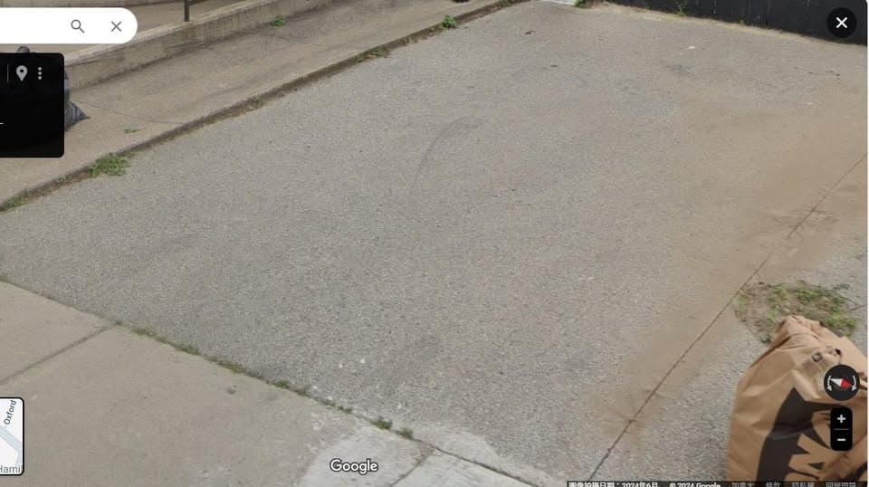 Driveway parking spot for rent in Hamilton