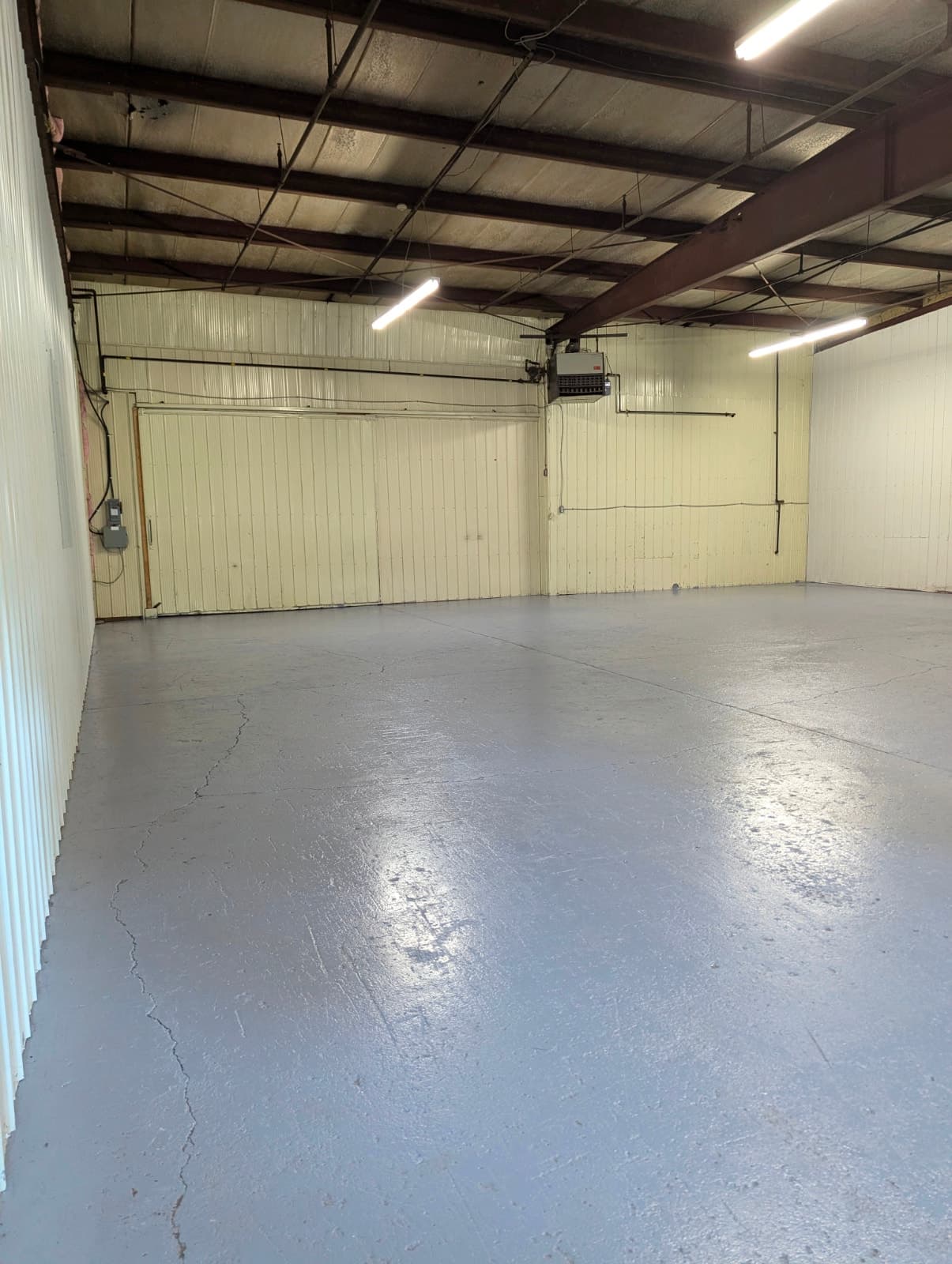 50x50 warehouse storage space near Hwy 401