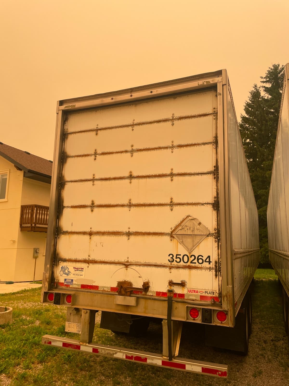 53ft Storage Trailer with Roll-Up Door
