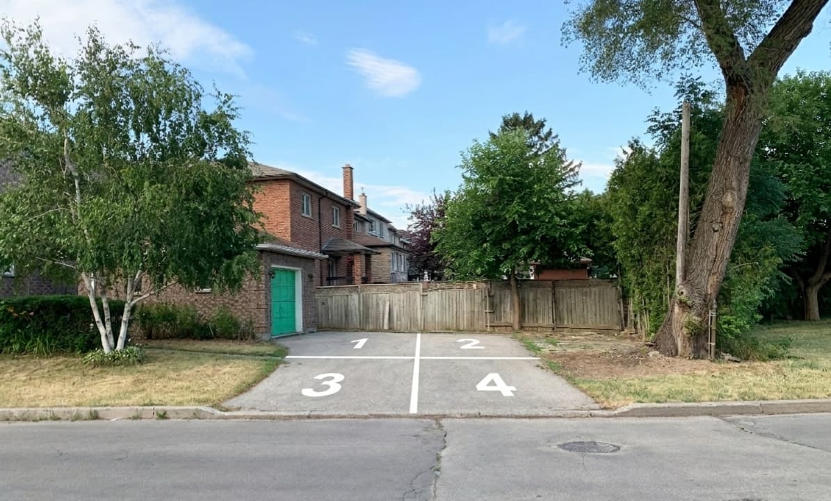 Driveway parking spot near Glencairn Subway Station