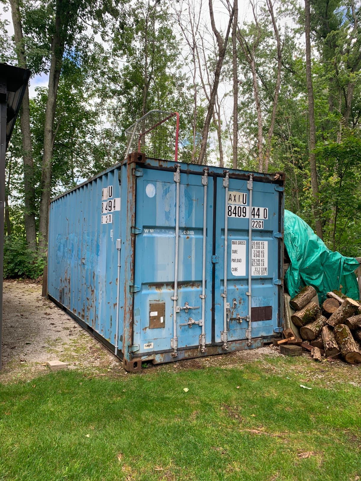 Insulated 20' shipping container for storage or office use