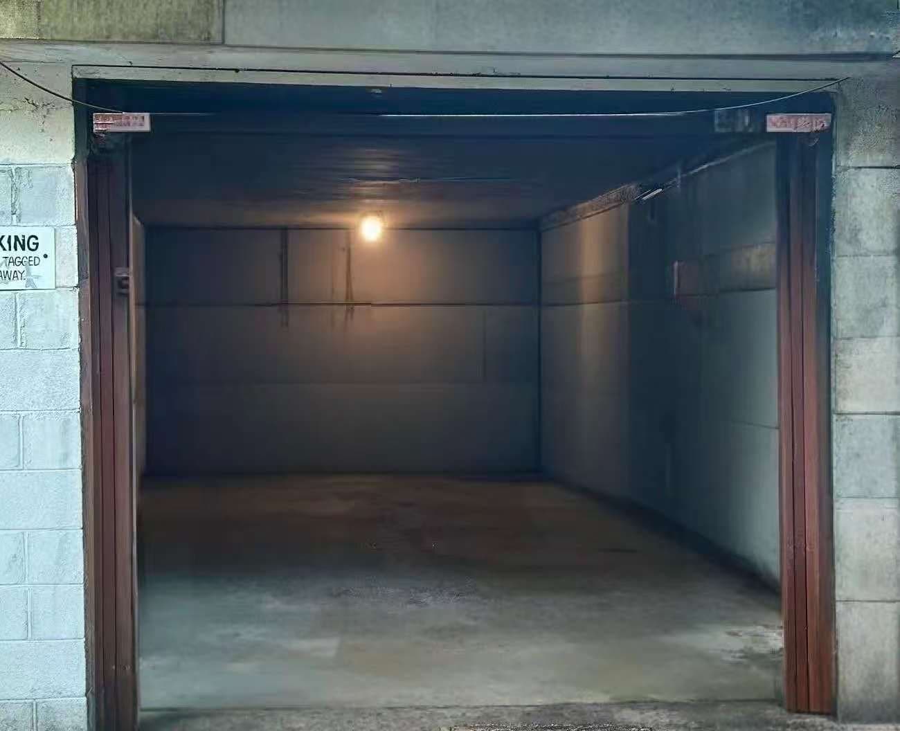 Backyard garage for storage or small business use