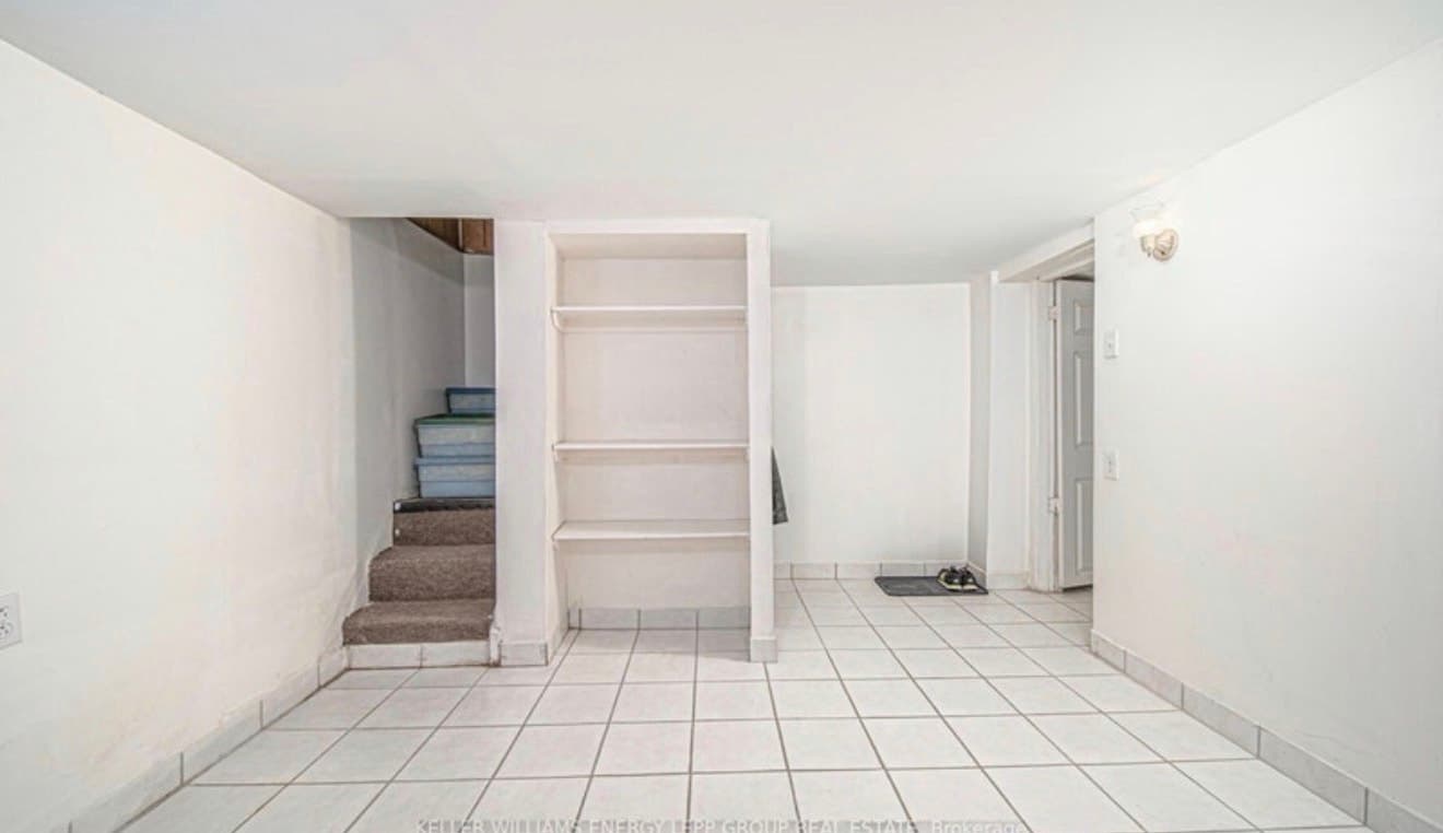 Heated indoor storage space with parking in Oshawa