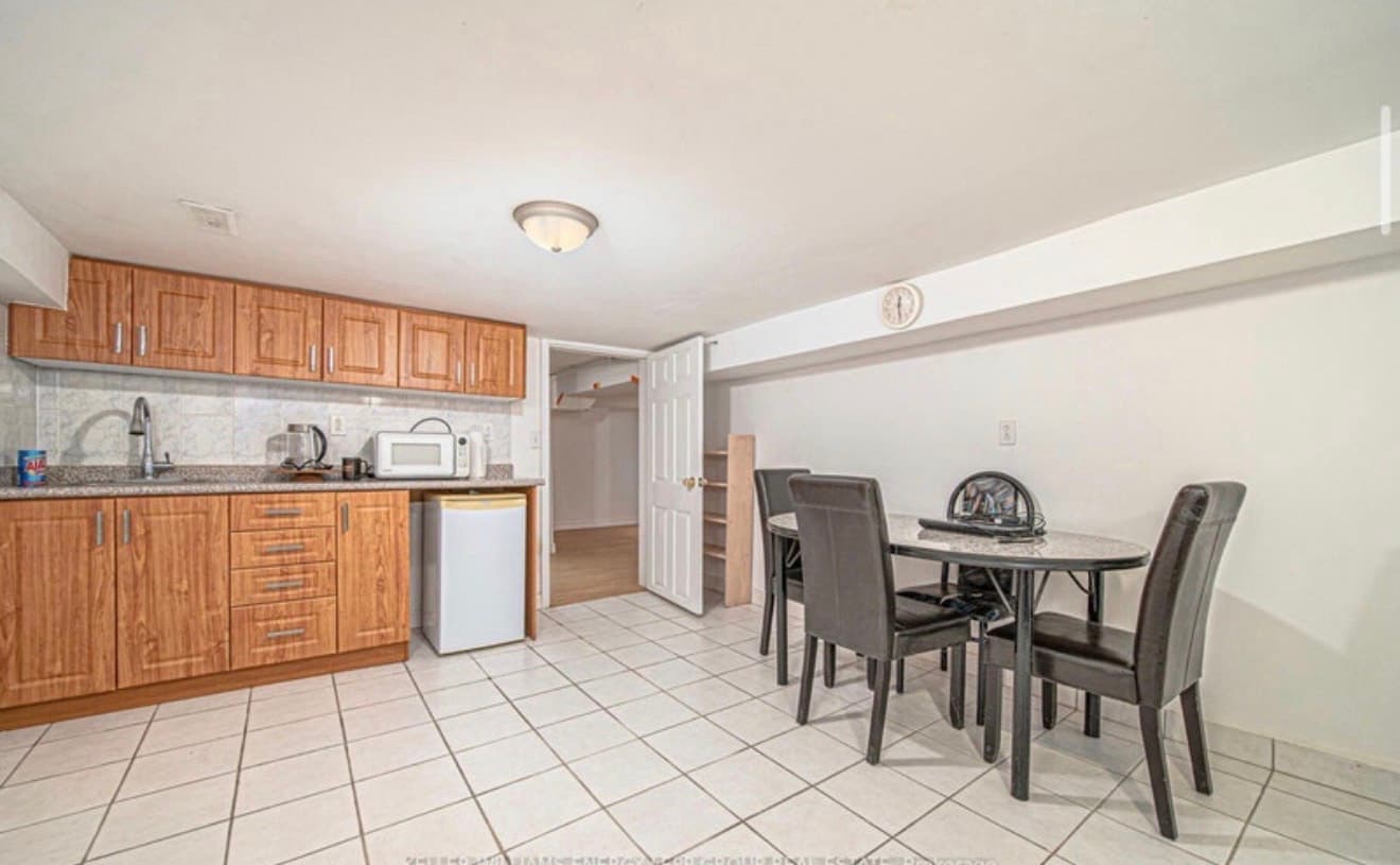 Heated indoor storage space with parking in Oshawa
