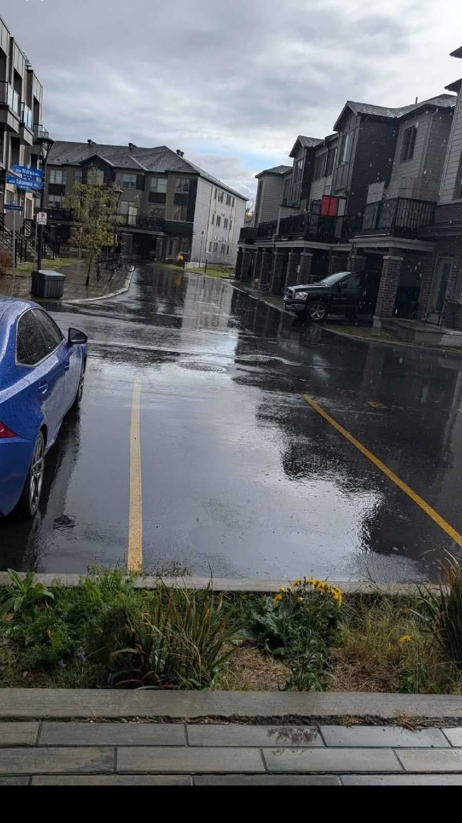 Monthly parking spot near Rockliffe, Ottawa