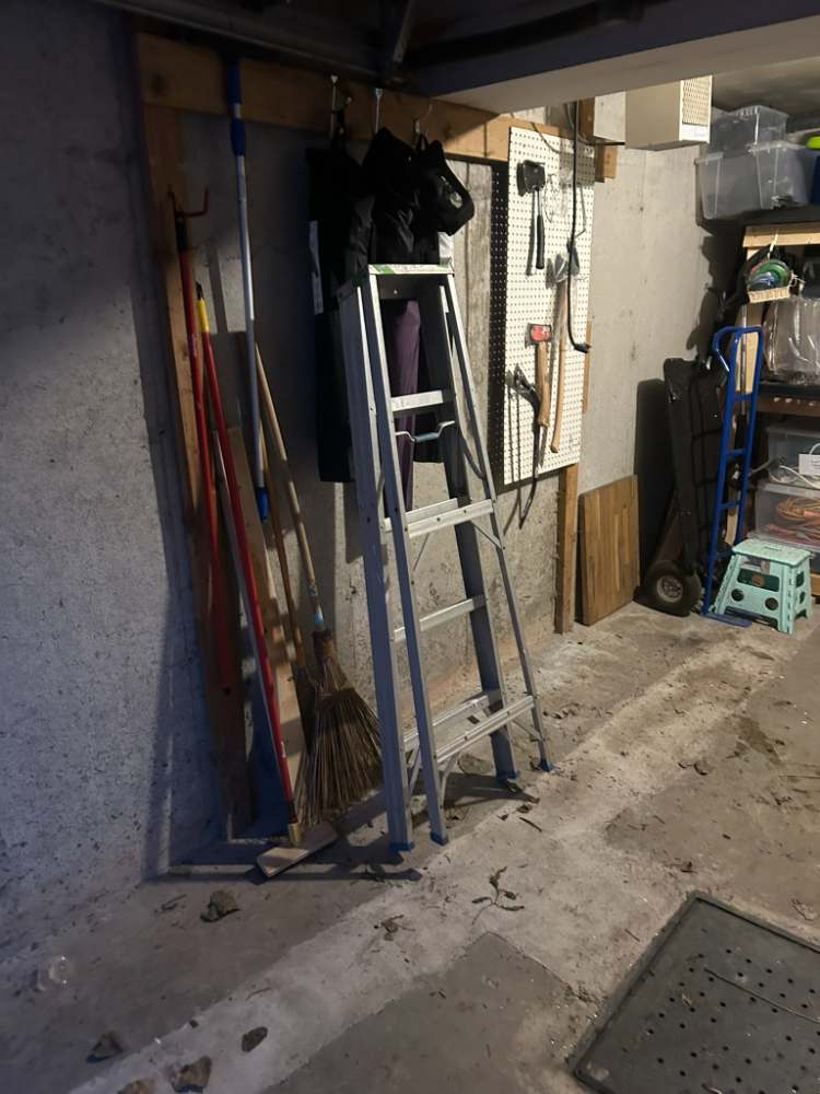 Climate controlled lock up garage (integrated with house) ~ 180 sq ft